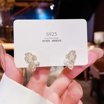 Butterfly Shape Pearl Stud Earrings